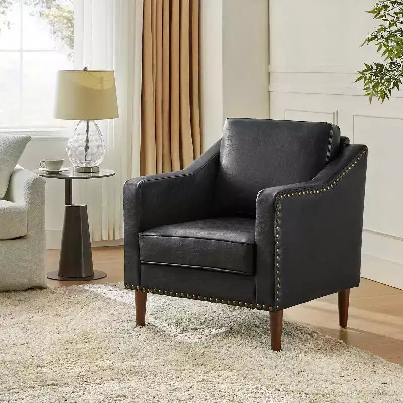 Fauteuil en cuir végétalien de transition avec coussin d'assise amovible et clous décoratifs