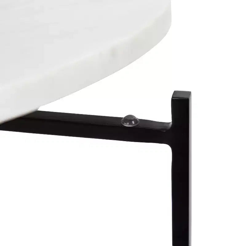 Table d'appoint somptueuse