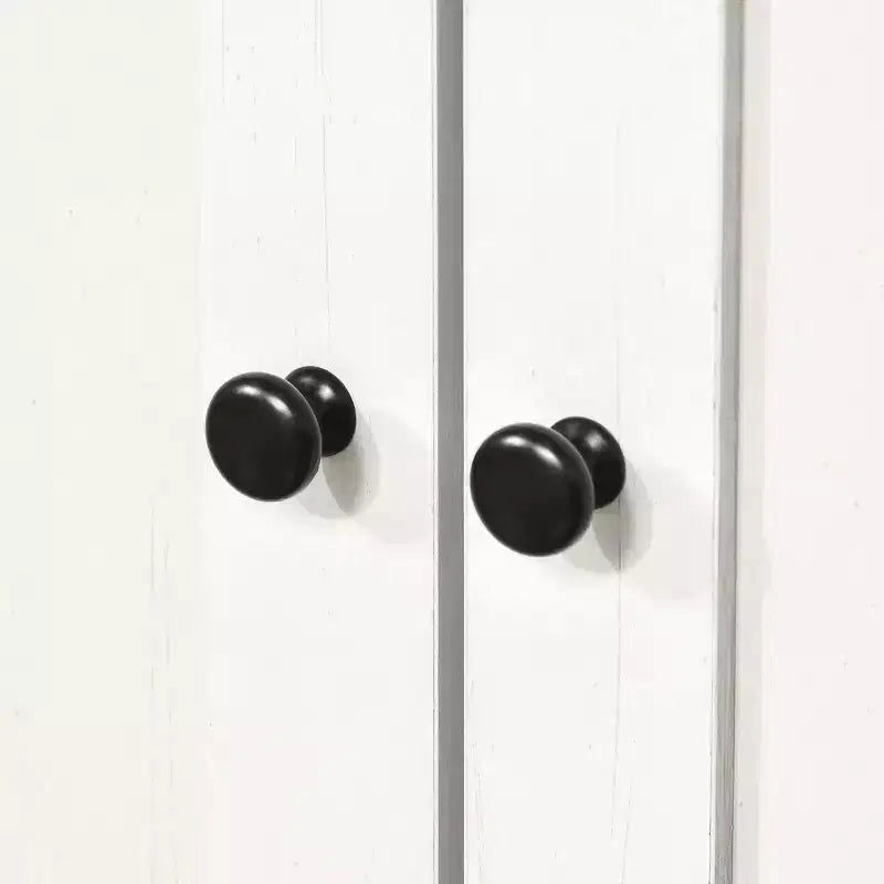 Buffet de cuisine avec huche, armoire de rangement avec 4 étagères, tiroirs, portes vitrées encadrées, espace micro-ondes ouvert
