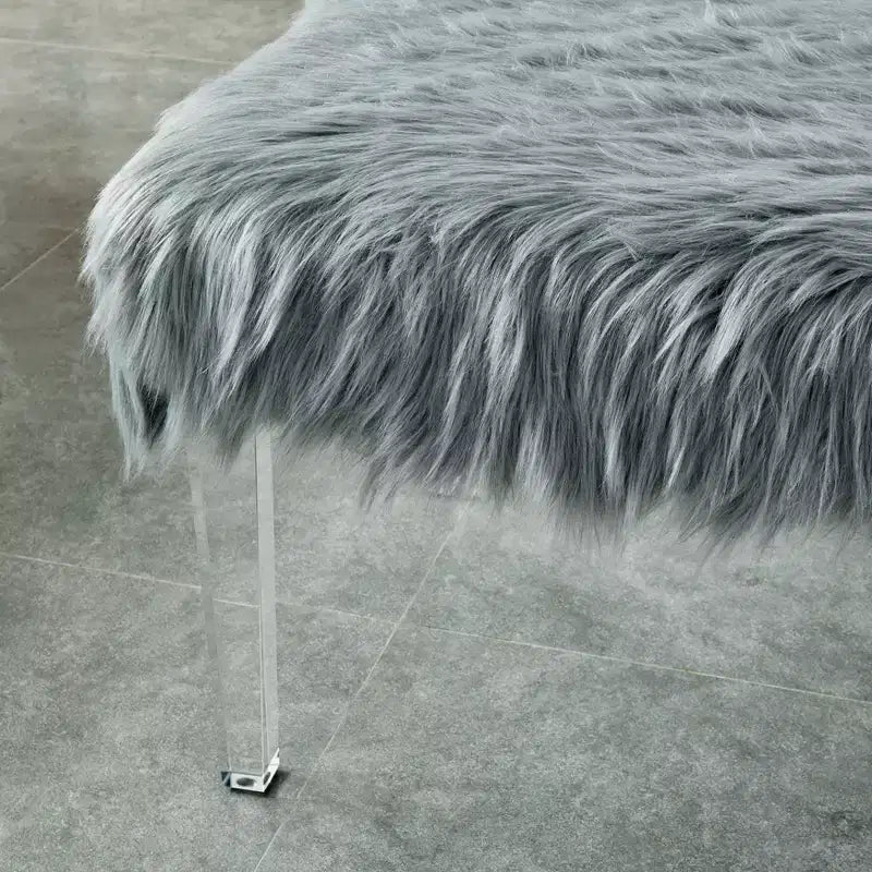 Banc glamour en fausse fourrure