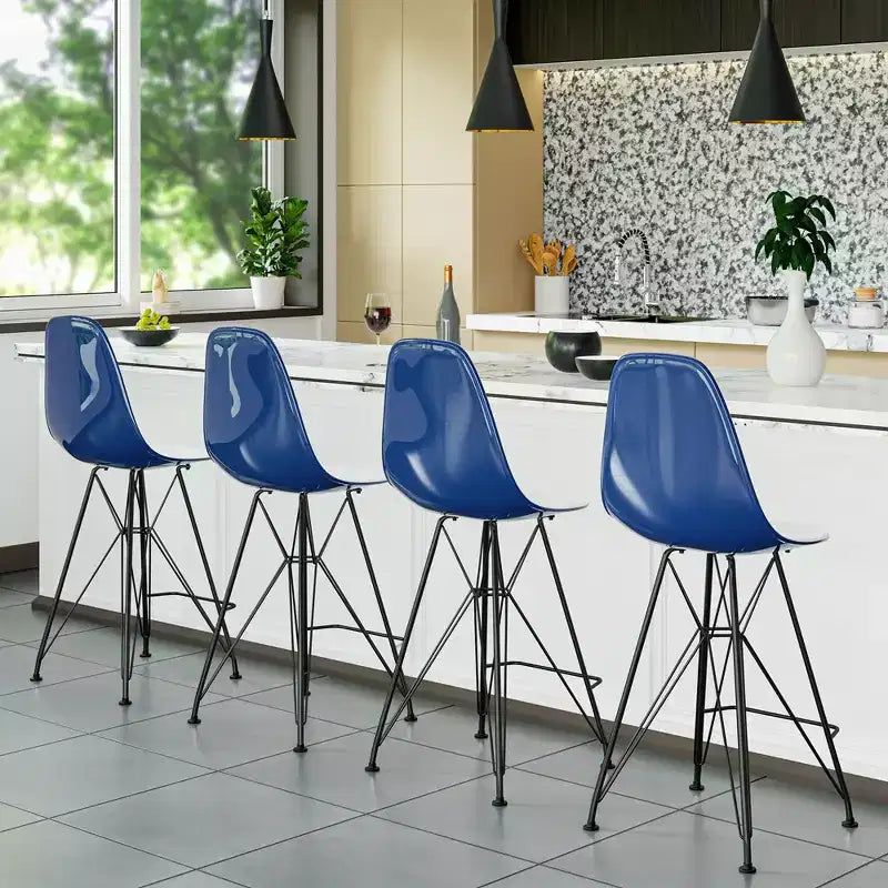 Tabouret de bar en acrylique de style moderne du milieu du siècle avec base en acier noir, parfait pour la cuisine, la salle à manger, le bar ou le salon.